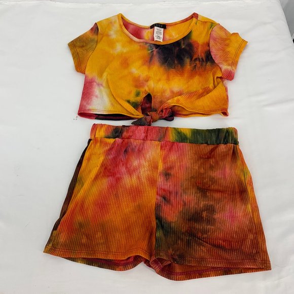 Jade Size M Tie Dye Outfit - Picture 1 of 3
